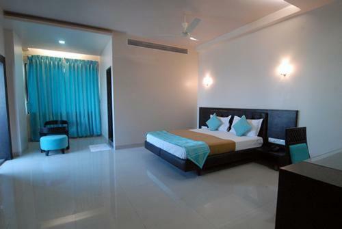 Hotel Western Inn Vasai-Virar Zewnętrze zdjęcie